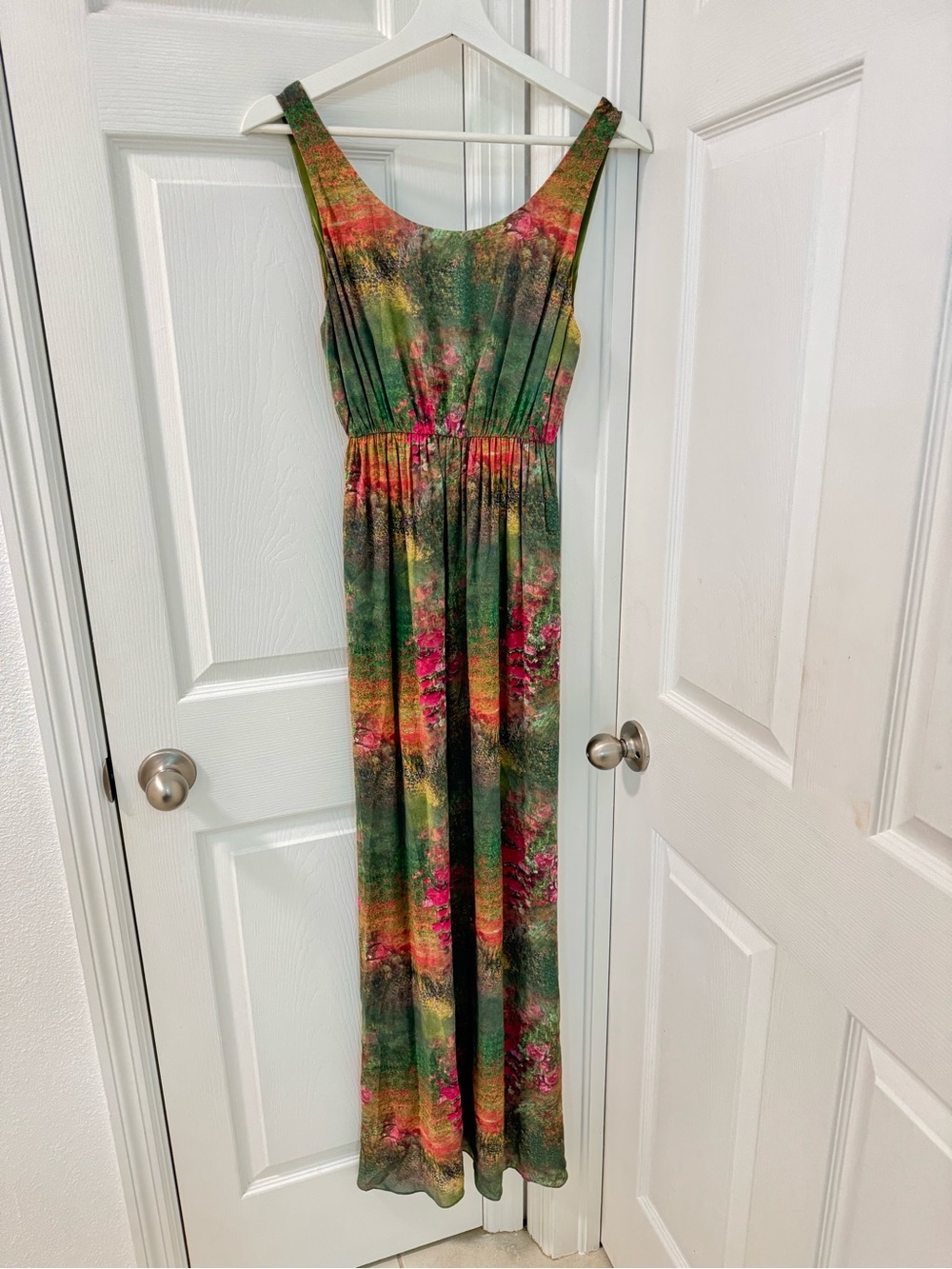 Alice + Olivia Silk sleeveless maxi dress floral garden print women’s Sz 2 green